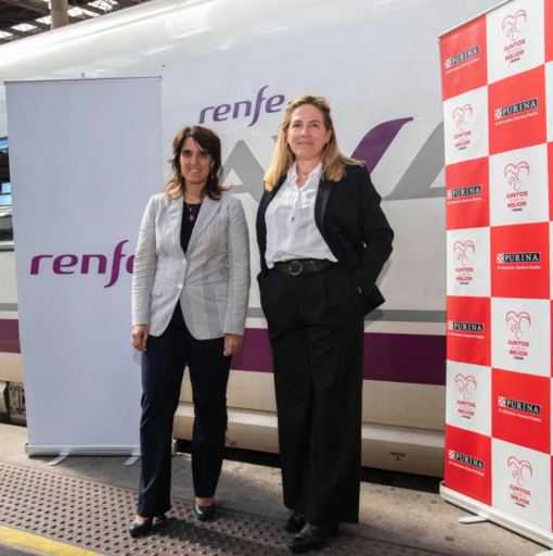 Renfe és PURINA képviselői egymás mellett